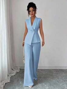 Conjunto de oficina elegante para mujer, compuesto por una chaqueta blazer sin mangas con cuello y bajo asimétrico, con hebilla metálica en la cintura, combinada con pantalones de cintura elástica.Conjunto de 2 piezas elegante para primavera/verano, atuendo formal y de clase para mujer. - Azul - Ver 8