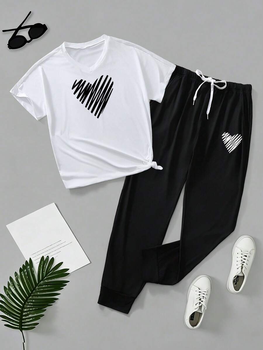 Plus Size Women's 2-Piece Set, V-Neck T-Shirt With Drawstring Pants, Batwing Short Sleeve With Striped Heart Print, Paired With Drawstring, Pocketed And Cuffed Hem Pants, Summer Casual Pullover Set, Soft Fabric Suitable For All Seasons - Black and White - View 1
