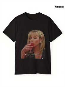 Men's T-Shirt With The Samantha Jones Logo And The Slogan "I Love You More" – A Casual Short-Sleeved Crew Neck T-Shirt, Suitable For All Seasons, With A Culturally Inspired Design, Unisex, Collectible, Sporty Style. Style, Outdoor Activities, Street Style, Fashionable, Attractive Weather, Casual Summer Wear, Party Set, Perfect For Vacation & Playtime, Great For Party & Family Holidays, Perfect For Daily Clothing Set & Gift. - 黑色 - 查看 1