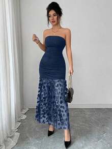 Elegante y lujoso vestido de noche para mujer de unicolor, con cintura fruncida, ajuste ceñido y contraste de malla floral - azul real - Ver 6