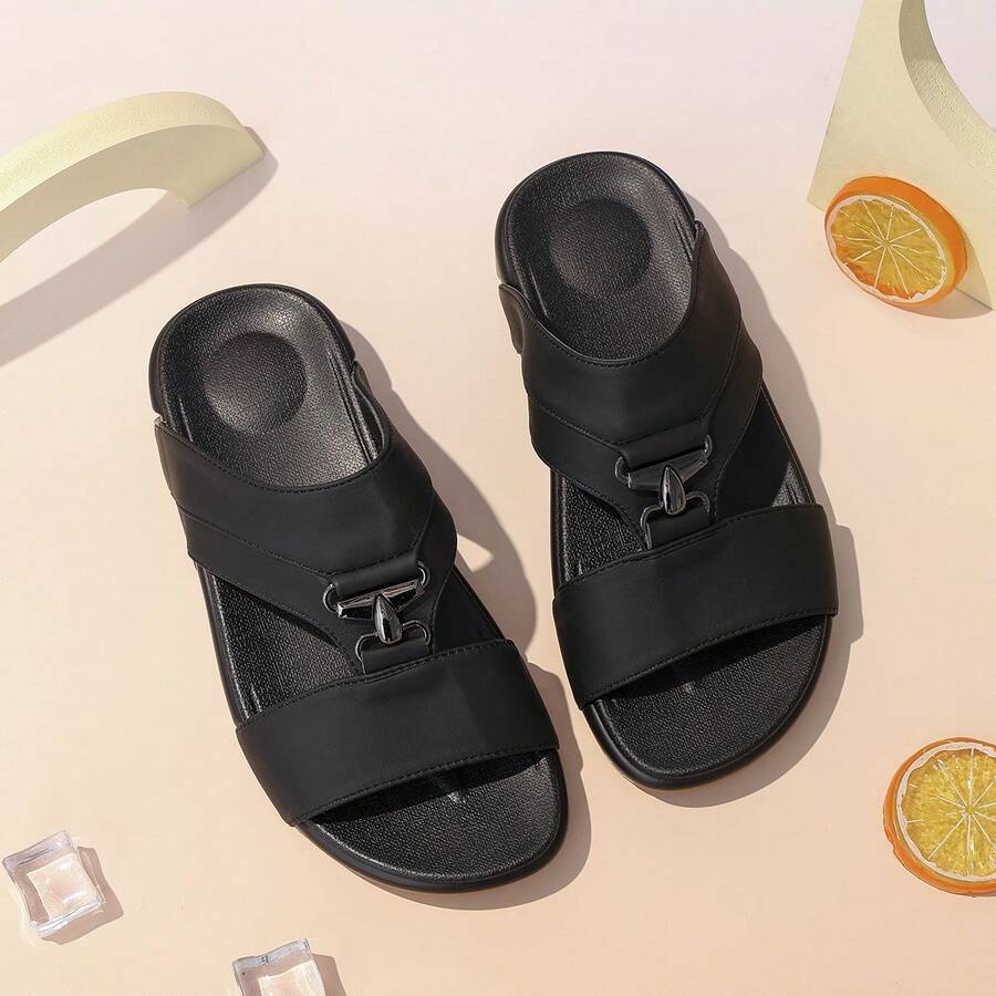 Dép thời trang trẻ em / Sandal thời trang trẻ em thoải mái, nhẹ, đế mềm - màu đen - Xem 1