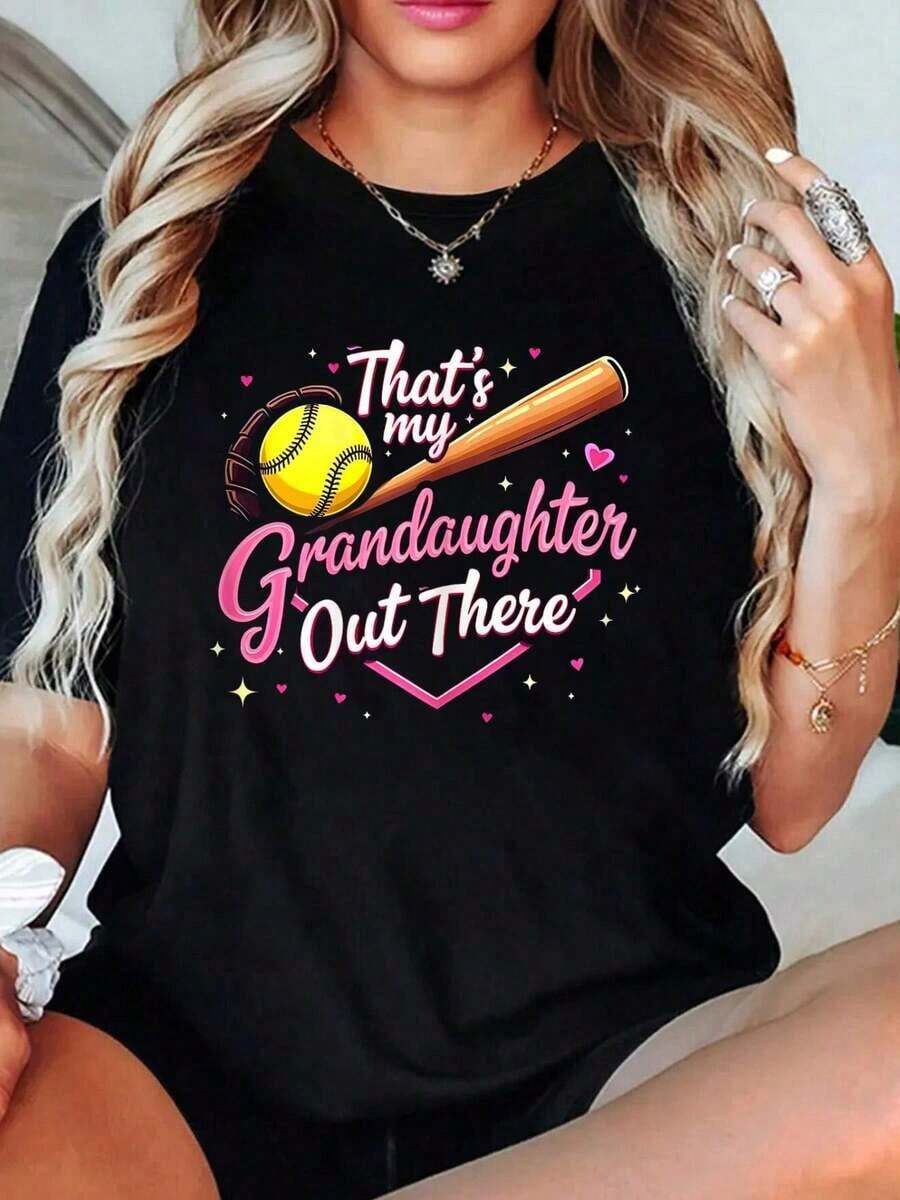 T-Shirt With Design Supporting A Proud Softball Grandma And Adorable Granddaughter, For Women. - 黑色 - 查看 1