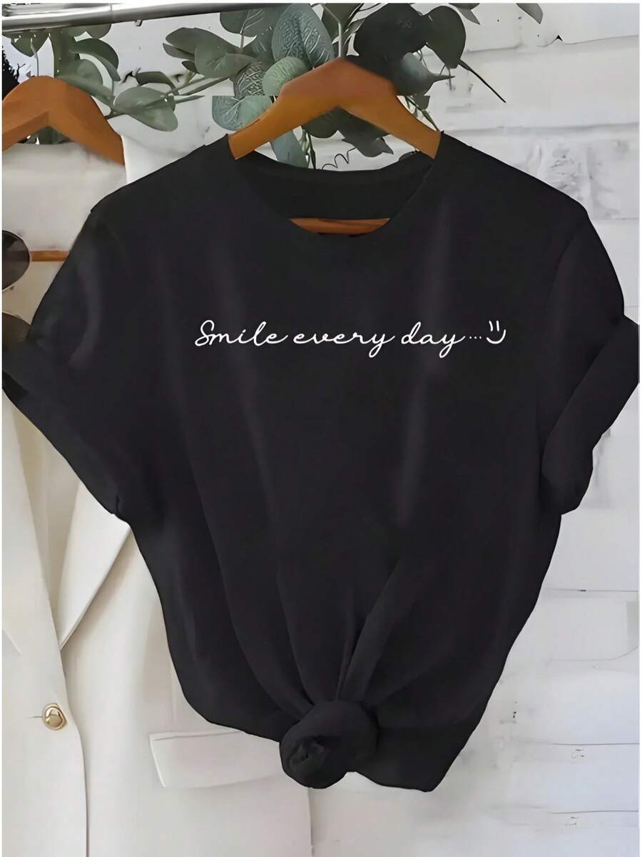 Women's White Cotton Athleisure T-Shirt With "Daily Smile" Cartoon Print - Loose Fit, Short Sleeve, Round Neck, Breathable Summer Casual Top, Suitable For Daily And Sports Wear, Machine Washable, Comfortable For Everyday Wear, Opaque Fabric, Moisture-Wicking Gym Casual Wear. - 黑色 - 查看 1