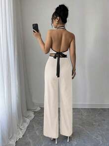 Set de 2 piezas para mujer: Top halter de cuello con recorte de contraste y espalda descubierta, y pantalones con bolsillo - Albaricoque - Ver 5