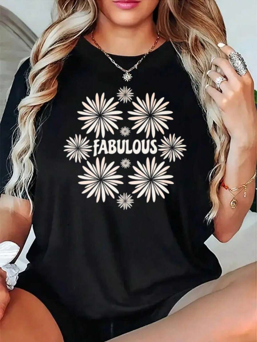 Soft, Breathable, And Lightweight For All-Day Comfort. Black T-Shirt With A Daisy Print And The Word "Fabulous". | Crew Neck, Short Sleeves, Casual Style, Slightly Stretchy Fabric. Classic Neckline With A Relaxed Fit That Flatters All Body Types And Is Easy To Pair With Jeans, Shorts, And Leggings. - 白色 - 查看 1