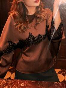 Middle Eastern Arabic Women's Lace Patchwork Round Neck Long Sleeve T-Shirt, Versatile Top, Spring Summer Autumn Vacation - Brown - View 10
