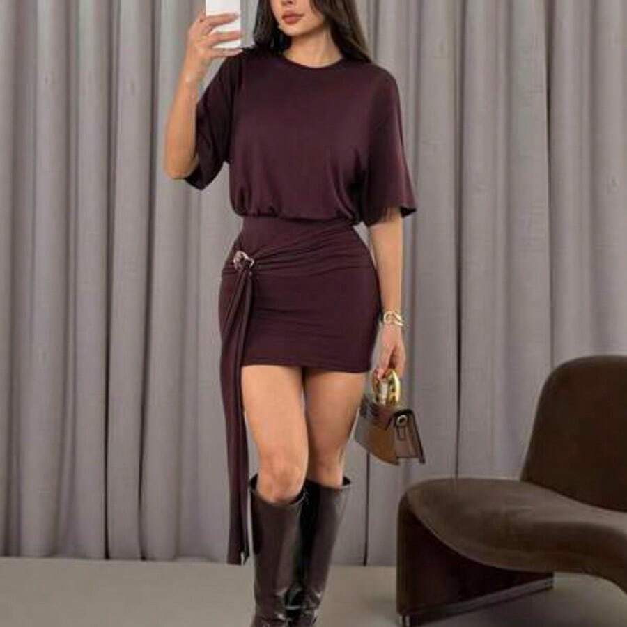 PETITE Vestido camiseta con detalle de anillo de drapeado, falda ajustada, hombros cuadrados, corte holgado, estilo urbano, lindo, elegante, casual, sexy, para salir, otoño, Navidad, Acción de Gracias, elegante - Marrón - Ver 1