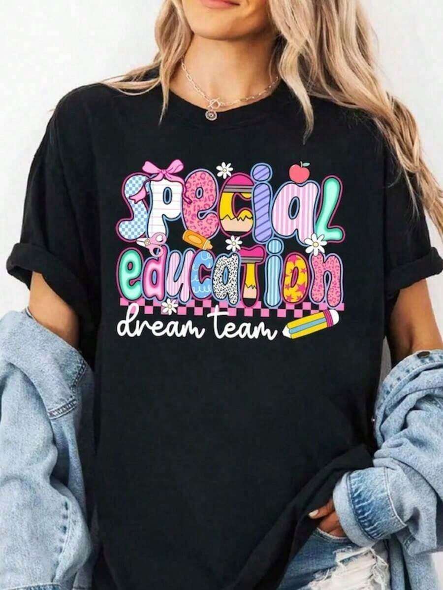 Estilo Y2K, estilo de moda, lo más nuevo de 2026, estilo lindo, estilo casual, blusas para mujer>ropa. 1 pieza Camiseta del Dream Team de Educación Especial, Escuadrón de Educación Especial, Camiseta de Maestro de Educación Especial, Camiseta de Educación Especial, Servicios de Salud, Camiseta de Algodón 100% de Manga Corta Sobredimensionada, Camiseta Gráfica Impresa, Top Casual de Manga Corta para Mujeres 180g 100% Algodón, Todos los patrones están impresos. Unisexo. 180g (Tallas S-XXXL) - Negro - Ver 1