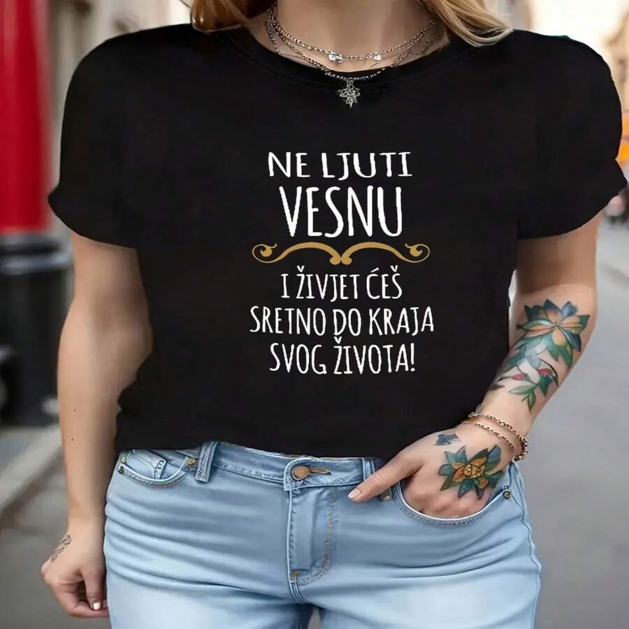 Camiseta informal de algodón de manga corta y cuello redondo para mujer con diseño estampado único, corte regular, tejido elástico para mayor comodidad diaria. - Negro - Ver 1
