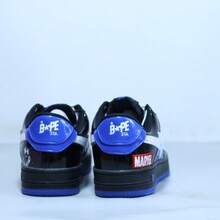 A BATHING APE Bape 休闲运动鞋，撞色星形标志亮面休闲鞋，男女款 - 白藍黑聯名 - 查看 8