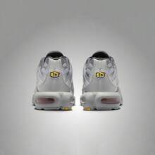 Men's Nike Air Max Plus Casual Sneakers, Low-Top DM0032-037 - Dark Grey - View 4