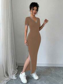 Elegante vestido de punto elástico de color negro y contraste con abertura en el bajo, cuello en V y manga corta para mujeres - Café integral - Ver 8