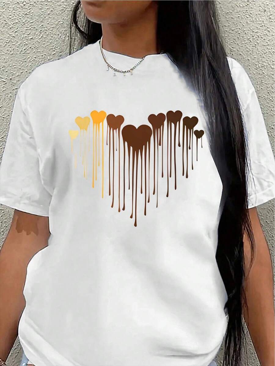 This Short-Sleeved Polyester T-Shirt, Featuring A Colorful Heart-Shaped Teardrop Design, Is Lightweight And Durable, Suitable For Everyday Casual Wear, Whether At Home, In A Restaurant, Or For Outdoor Activities. It Offers A Comfortable And Snug Fit For Daily Wear. Women's Shirts - 白色 - 查看 1