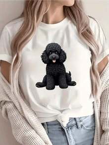 Camiseta de algodón blanco suave de 180 g para mujer con un adorable estampado de un perro sentado - Atuendo perfecto para conciertos para mujeres. - Blanco - Ver 6