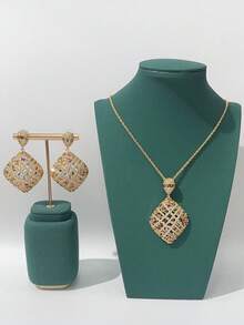 2pcs White Zirconia Necklace And Earrings Jewelry Set, Bridal Wedding Dress Accessories, Middle East Dubai New Bride Earrings Necklace Square Chain Gift For Valentine's Day - Gold - View 1