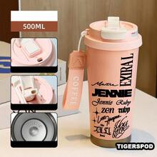 (17oz/500ML)Termo Cup,Collage de Jennie Patrón Vaso Con Popote,Material de Acero Inoxidable de Doble Capa,Con Tapa para Popote,Diseño Antiderrames,Mantiene Caliente 12 Horas,Mantiene Frío 24 Horas Botella de agua,El Regalo Ideal - Negro - Ver 4