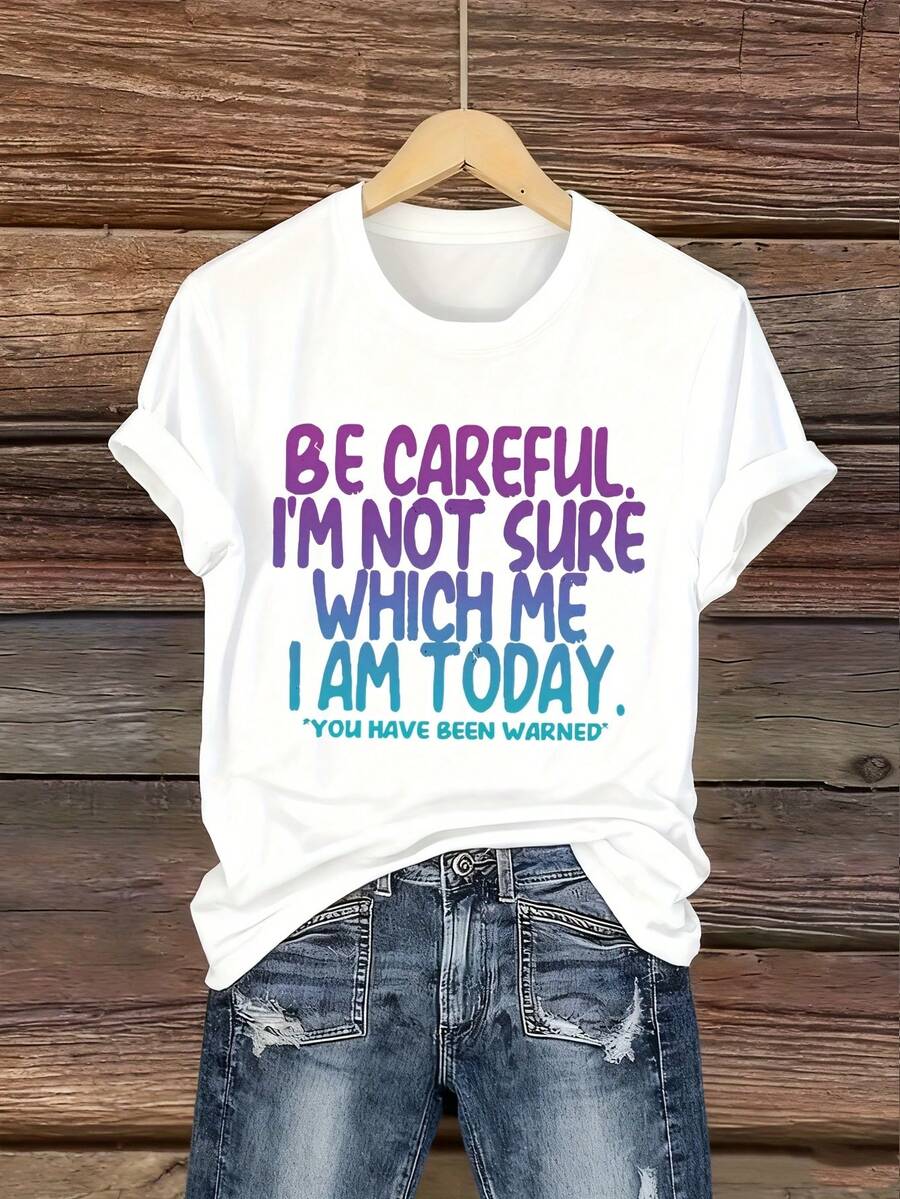 Women's Casual Sports T-Shirt In White With Bold Purple And Blue Text - Elastic Crew Neck T-Shirt, Machine Washable, Comfortable Fit, For All Seasons, Versatile Garment For Everyday Wear. - 白色 - 查看 1