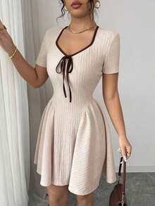Women's Elegant Short-Sleeved Fitted Flared Dress With Bow Design In Apricot And Brown, Spring/Summer - 黑色 - 查看 5
