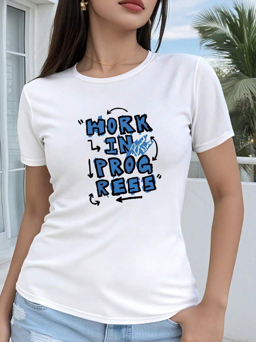 ¡Oferta por tiempo limitado, unidades limitadas, relámpago! Camisas casuales para mujer, camisetas de poliéster para mujer, camisas elegantes. Camiseta de manga corta para mujer, ajuste regular - Diseño creativo con estampado gráfico geométrico 2D "WORK IN PROGRESS", cuello redondo casual, apta para todas las estaciones, disponible en varios colores y tallas, moda festiva, estética vintage, material transpirable, estampado divertido - Blanco - Ver 1