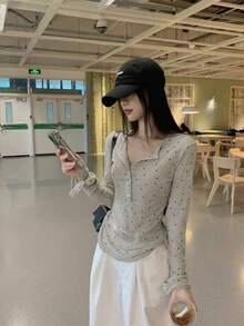 レディース ロンT 長袖 シアー トップス ドット柄 カットソー ヘンリーネック 水玉 プリント 透け感 薄手 UVカット 紫外線対策 冷房対策 日焼け防止 大人可愛い フェミニン カジュアル きれいめ 体型カバー 着痩せ 華奢見え 二の腕カバー 重ね着 レイヤード 春 夏 秋 10代 20代 30代 40代 デイリー デート お出かけ 旅行 ワンマイルウェア オフィスカジュアル 女子会 こなれ感 抜け感 ベージュ カーキ 大きいサイズ 柔らかい ストレッチ 通気性 インナー ボタン付き スリム フィット シンプル ベーシック - カーキ - チェックする 2