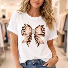 Women's Cotton Leopard Print T-Shirt With Bow, Casual Short-Sleeved Round Neck Top, Loose-Fitting Basic T-Shirt, Suitable For Everyday Wear, Comfortable And Soft Cotton Shirt,  Animal Print And Bow Design, Women's Shirt. - 白色 - 查看 1