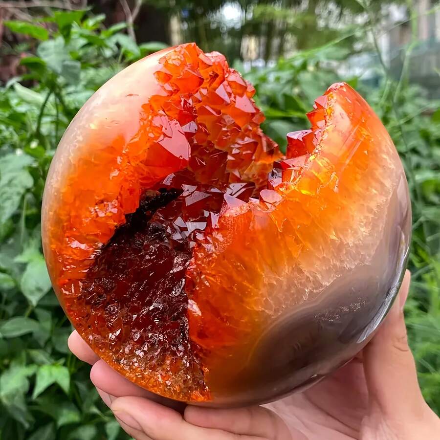 1pc Exquisite Amethyst Quartz Orange Color Open Mouth Smile Crystal Ball | Boho Style, Perfect For Festivals And Christmas, Unique Gift For Parents And Friends, Room Decoration Sphere, Natural Crystal Mineral Specimen - Orange - View 1