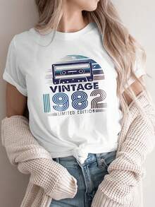 Women's Casual Sports T-Shirt, Crew Neck T-Shirt, VINTAGE 1982 LIMITED EDITION, Retro Cassette T-Shirt, Ladies Top, Nostalgic Style, Mother's Day Gift, Retro Design, 80s Nostalgia, Comfortable All-Season Top - 白色 - 查看 1