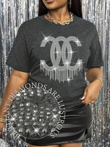 Camiseta de manga corta con eslogan y diamantes de imitación para mujer, tallas grandes - Gris - Ver 3