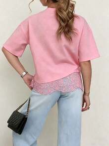 Camiseta de manga corta con parche de encaje de punto de unicolor, casual, deportiva, para uso en oficina en primavera/verano, color blanco - Rosa - Ver 2