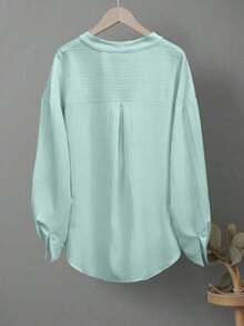 Camisa casual de talla grande con cuello con muesca, botones, bolsillo y mangas enrollables - verde menta - Ver 2