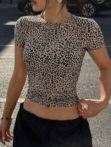 Camiseta casual de verano para mujer con cuello redondo, manga corta y ajuste entallado en unicolor - Marrón 2 - Ver 8
