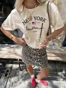 Women's Short-Sleeved T-Shirt With A Round Neck And Simple Slogan Print, Casual Summer Style, Loose Fit, Ideal For Everyday Wear And Holidays. Women's T-Shirt. White - 杏色 - 查看 3
