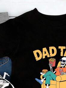 Boys' Short-Sleeved T-Shirt With A Soft Graphic Print, 100% Cotton, Featuring A Relaxed Skeleton Eating Fast Food. Casual Summer Wear For Toddlers, Fun Skeleton Print T-Shirt For Kids, Comfortable Everyday Shirt With A Humorous Print, Perfect For Playing And Going Out. - 黑色 - 查看 4