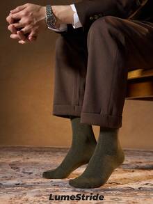 Calcetines de tripulación para hombre | Negocios & Uso diario | Calcetines de vestir versátiles | Algodón cómodo | Estilo combinable con todo - Verde Oscuro - Ver 4