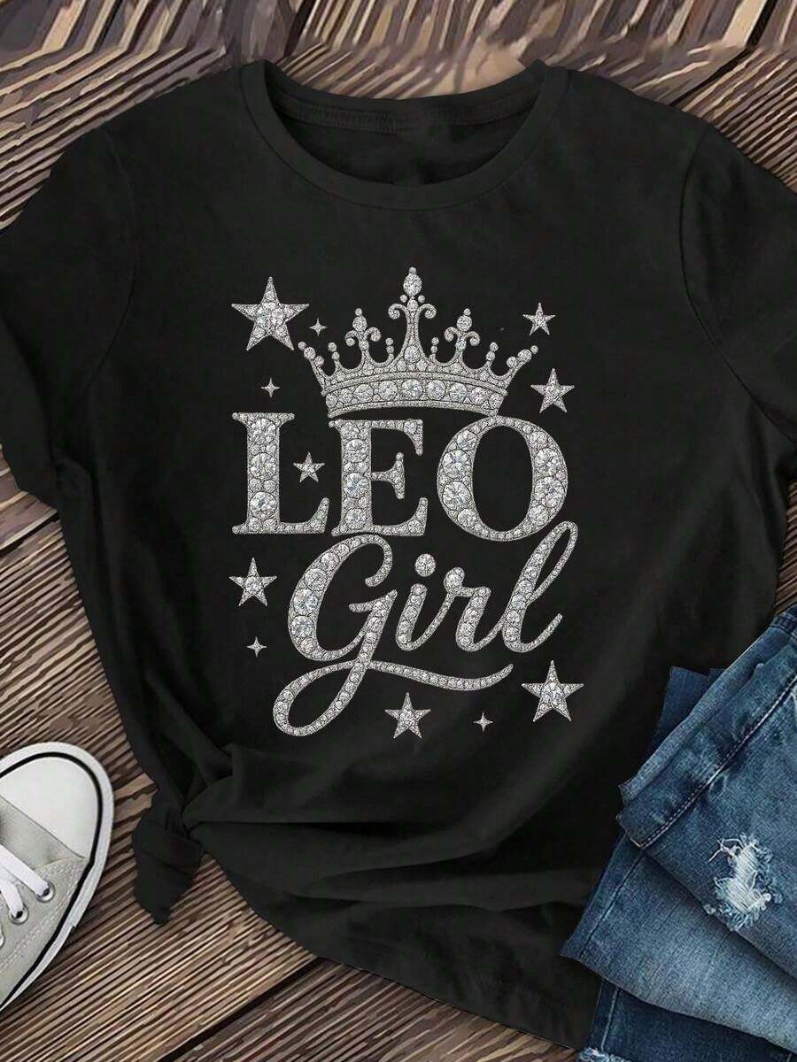 Soft And Casual Short-Sleeved Crew Neck T-Shirt For Women, Featuring A Lion Queen Theme, Perfect For Spring And Summer. Short-Sleeved, Women's T-Shirts, Graphic Tees, Women's Tops, Summer T-Shirts, Casual T-Shirts, Summer Tops, Summer Sets For Women, Comfortable Casual Short-Sleeved Crew Neck T-Shirt, Elegant Blouses For Ladies. - 黑色 - 查看 1