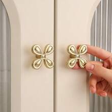 1pc Luxury Four-Petal Flower-Shaped Cabinet Handles, French Retro Zinc Alloy Drawer Knobs, Elegant Decorative Furniture Wardrobe Door Handles, Suitable For Kitchens, Dressing Tables, Wardrobes, Universal Home Hardware - A - View 6