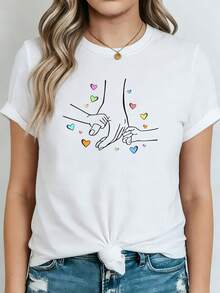 Cozy Comfy Lounge Expresses Warmth And Family Affection. This Women's Loose-Fitting Spring/Summer T-Shirt Features A Print Of Intertwined Hands And A Heart Motif. It's Suitable For Family Gatherings, Everyday Wear Between Parents And Children, Family Photoshoots, Cozy Social Events, And Mother's Day/Father's Day Outfits. This Short-Sleeved T-Shirt Is Perfect For Everyday Wear And Provides Soft, Relaxed Loungewear. - 白色 - 查看 6