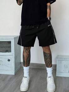 男士夏季休闲条纹运动短裤，户外跑步宽松裤 - 黑色 - 查看 1