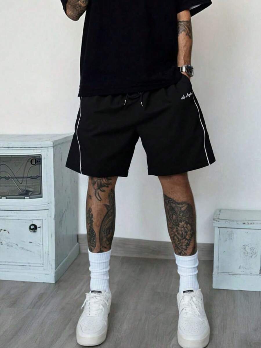 男士夏季休闲条纹运动短裤，户外跑步宽松裤 - 黑色 - 查看 1