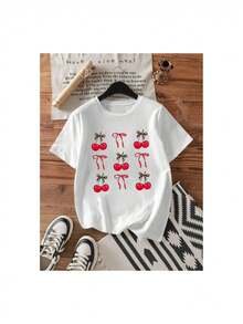 Camiseta Casual de Verano para Mujer YOCASA, con Cuello Redondo, Ajustada y de Manga Corta, con Estampado de Pintura al Óleo, Motivos Florales, de Corazones, de Cerezas y de Letras.Tela sencilla y casual, estilo deportivo, ideal para uso diario y citas de San Valentín.1 pieza, 180 g de peso, 95% poliéster, 5% spandex. - Blanco - Ver 2