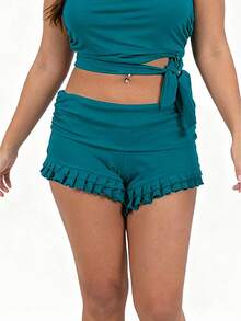Plus Size Women Ruffle Shorts, Solid Color Fold Over Waist Summer Casual Beach Shorts - Fresh Green - View 1