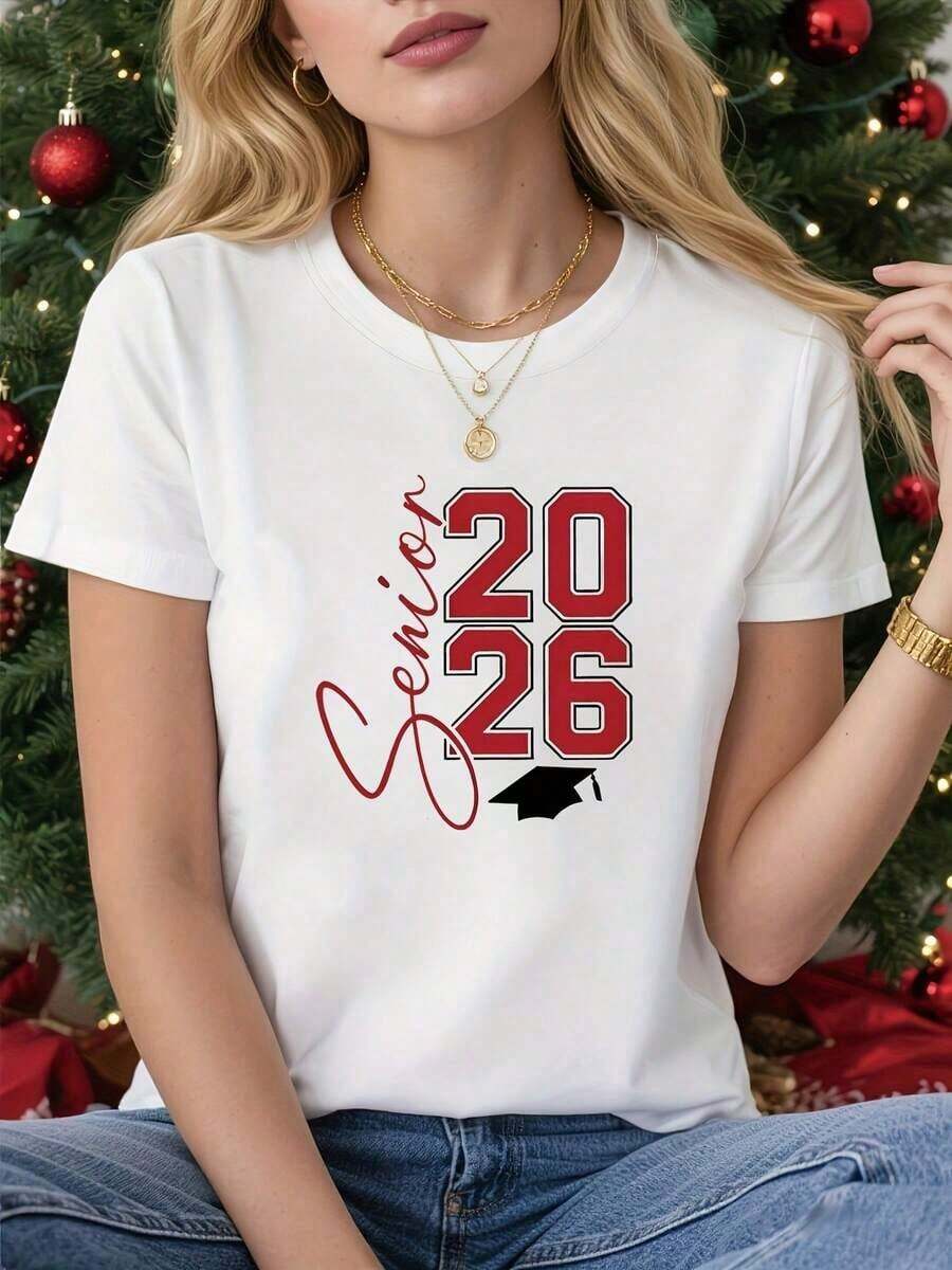 Women's Graduation T-Shirt 2026 - White With Red And Black Lettering And Number 26 - Class Of 2026 Design - Short Sleeve, Crew Neck, Casual For Everyday And Formal Wear - Graduation Blouses For Women > Clothing - 白色 - 查看 1