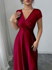 Vestido elegante y romántico para mujeres con cuello en V, mangas cortas y cintura ceñida - Rojo - Ver 3