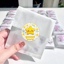 500張/捲圓形自黏裝飾貼紙，手工禮品封口標籤，10款Ins風趣味星星與圖案，聖誕節假期包裝材料，適合成人DIY手帳、日記、剪貼簿、禮品信封裝飾，非玩具，不適合14歲以下兒童，成人手工裝飾貼紙 - 彩色 - 查看 5