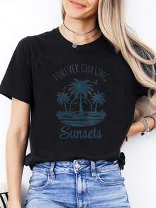 Simple And Versatile Design, New Women's Short-Sleeved T-Shirt, Casual Style With Round Neck And Palm Tree And Sunset Print On The Beach, Summer Vacation Style, Perfect Gift For Family And Friends, Cotton T-Shirt. - 黑色 - 查看 6