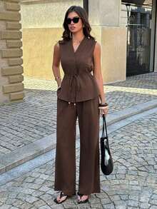 Conjunto de 2 piezas elegante de algodón para mujer con cintura anudada, top sin mangas con cuello en V y volantes, y pantalones anchos de pierna ancha, para uso casual en el trabajo, vacaciones, verano en color marrón - Marrón - Ver 11