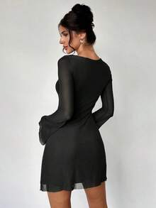 Vestido mini minimalista, elegante y sexy de lunares blanco y negro para mujer, estilo retro con cuello barco, mangas acampanadas, cintura alta y línea A, ideal para primavera/verano, Día de San Valentín - Negro 2 - Ver 2
