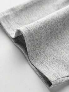 Camisetas de despedida de soltera con temática costera, Último brindis en la , Bikinis y Martinis de despedida de soltera, Último chapoteo, Conchas marinas y campanas de boda. - Gris - Ver 2
