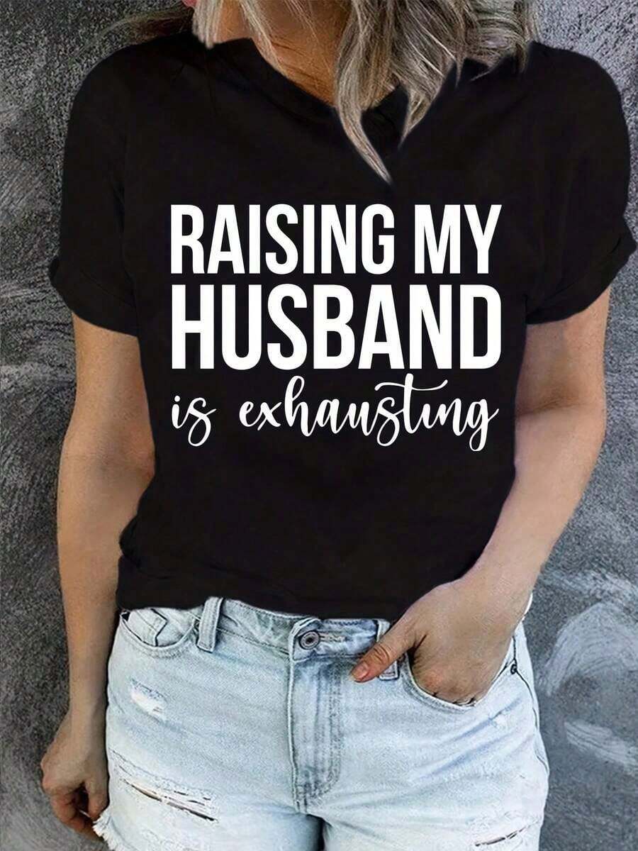 Women's T-Shirt With 'Taking Care Of Your Husband Is Tired' Print - Casual Summer Top, Soft And Stretchy, Short Sleeve, Round Neck, Bold Text Print, Urban Style, Breathable Fabric, Fashionable T-Shirt, Lightweight Material, Essential Women's Oversized Blouse - 黑色 - 查看 1