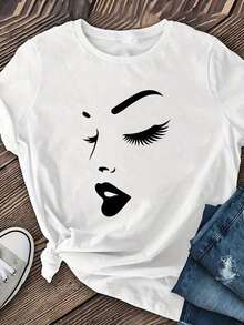 Women's Short Sleeve T-Shirt With Hand-Painted Cartoon Design - Soft, Breathable, And Machine-Washable Fabric. This Casual Short-Sleeve Crew Neck Top Is Perfect For Everyday Wear In Spring And Summer. A Cute Gift For Ladies, This Women's T-Shirt Offers Everyday Comfort And Is Ideal For Casual Wear. It's A Relaxed Fit, Durable, And Made Of Non-See-Through Fabric. This Graphic Tee Is Perfect For Summer And Casual Wear. It's A Comfortable, Short-Sleeve Crew Neck Top And Stylish Blouse For Women. - 白色 - 查看 1